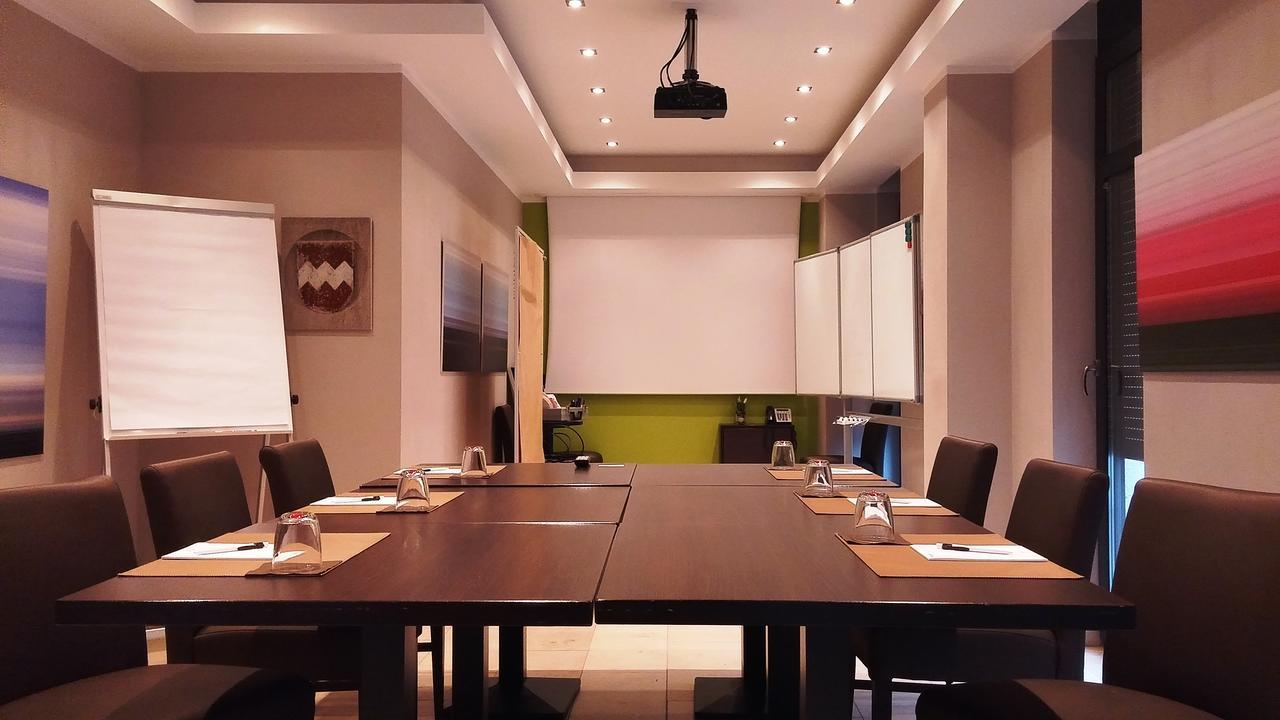 Kh Hotel Mit Restaurant Geisenfeld Luaran gambar